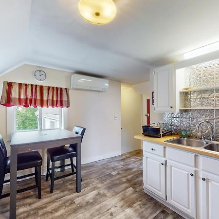 Вилла East End Annex Портленд Экстерьер фото